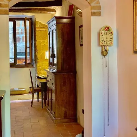 Maidalchini House *