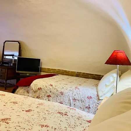 Maidalchini House Apartament Acquapendente